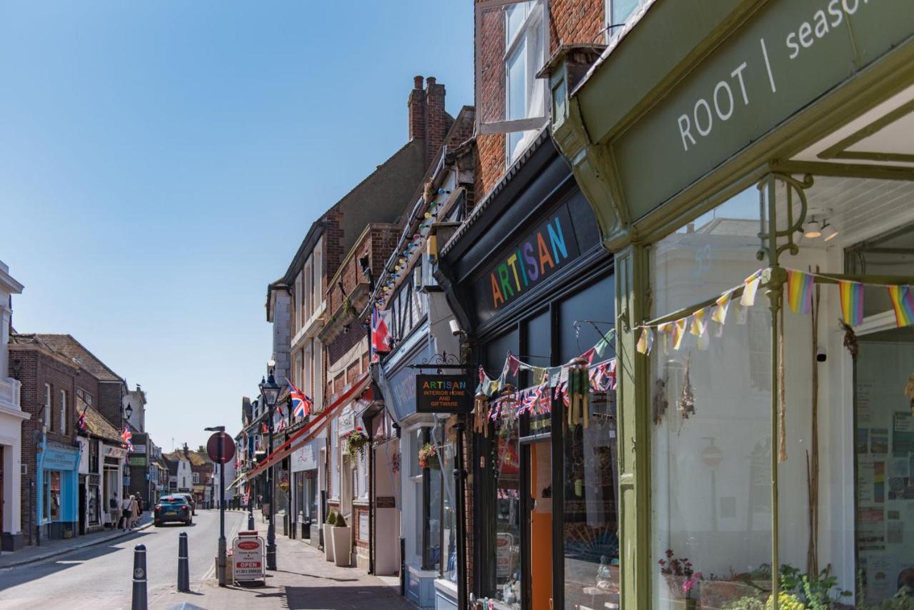 Southbeach By Bloom Stays Hythe  Esterno foto