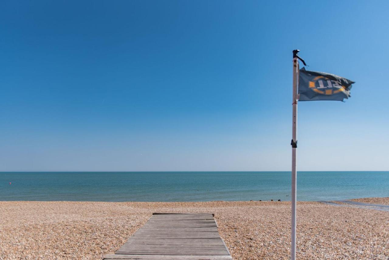 Southbeach By Bloom Stays Hythe  Esterno foto
